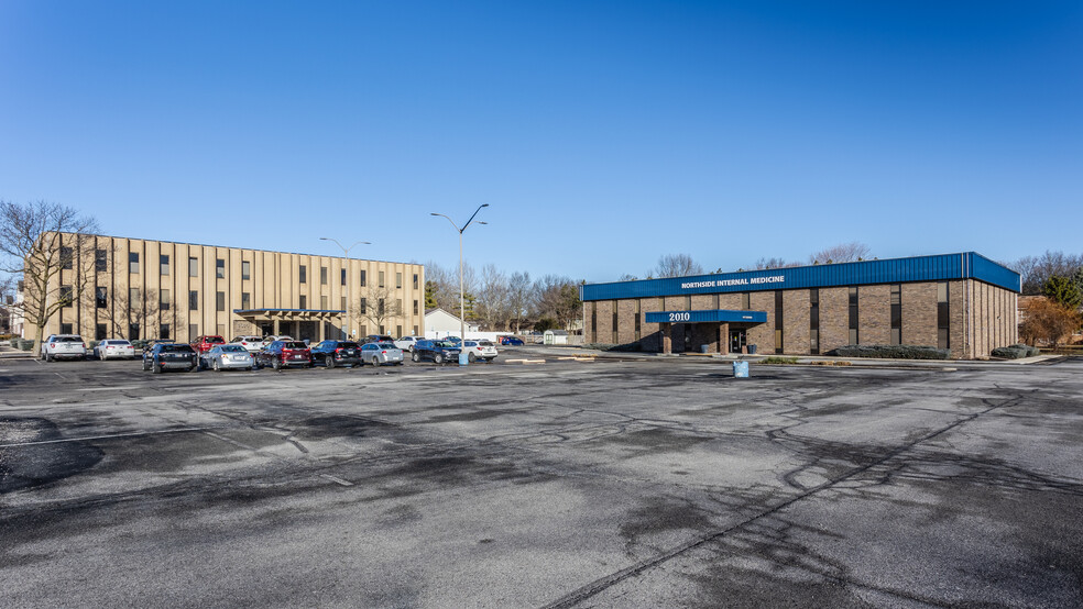 2020 W 86th St, Indianapolis, IN for sale - Building Photo - Image 1 of 1