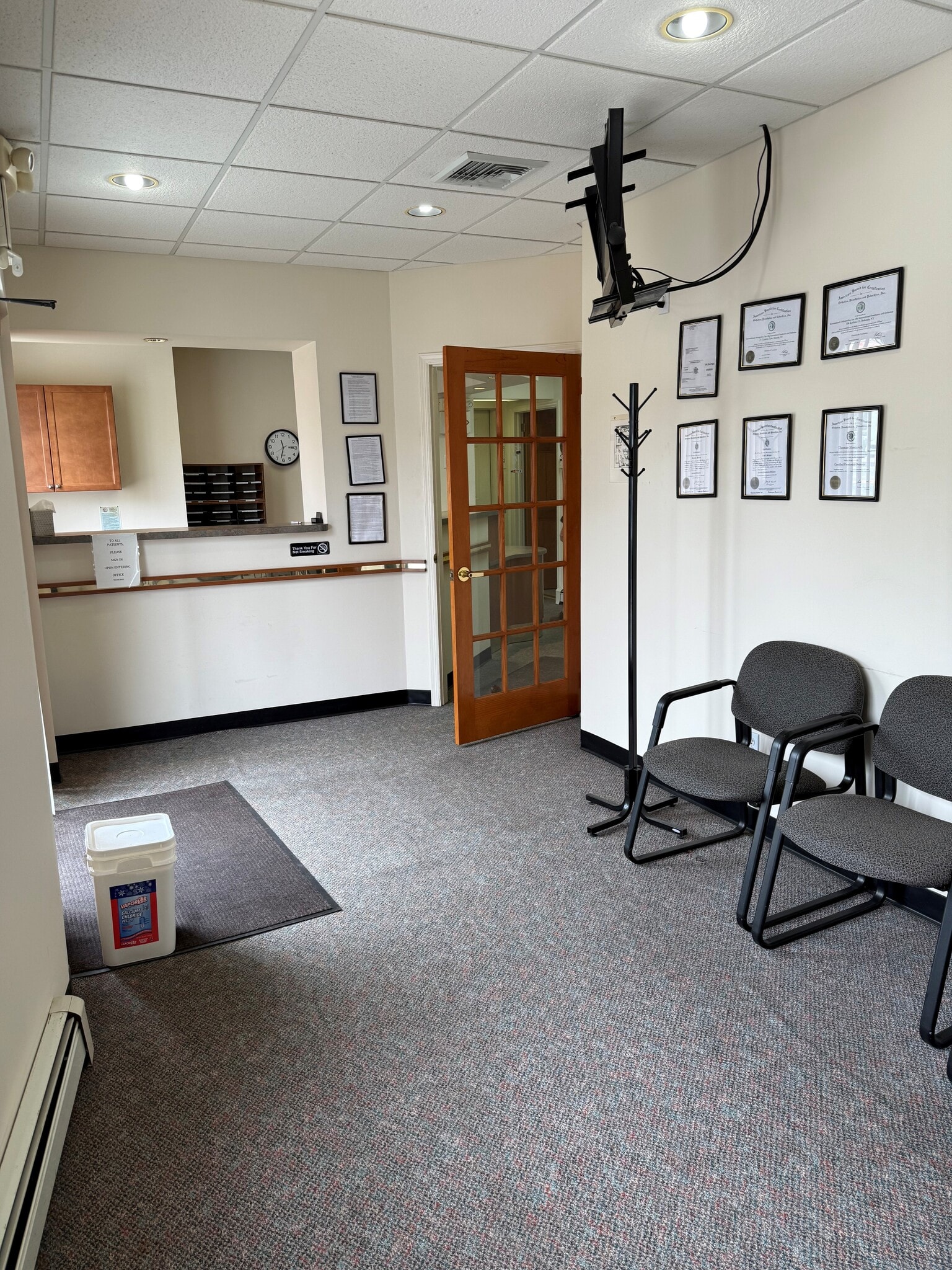 37-39 E Jericho Tpke, Mineola, NY for sale Interior Photo- Image 1 of 6