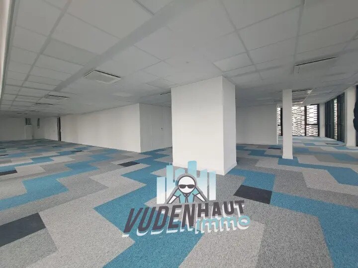 Office in Labège for lease - Building Photo - Image 2 of 9