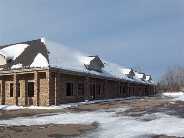 1415 E Green Bay St, Shawano, WI à louer - Photo du bâtiment - Image 2 de 2