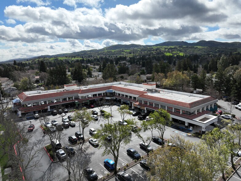 2551 San Ramon Valley Blvd, San Ramon, CA à louer - Communauté Matterport - Image 3 de 25