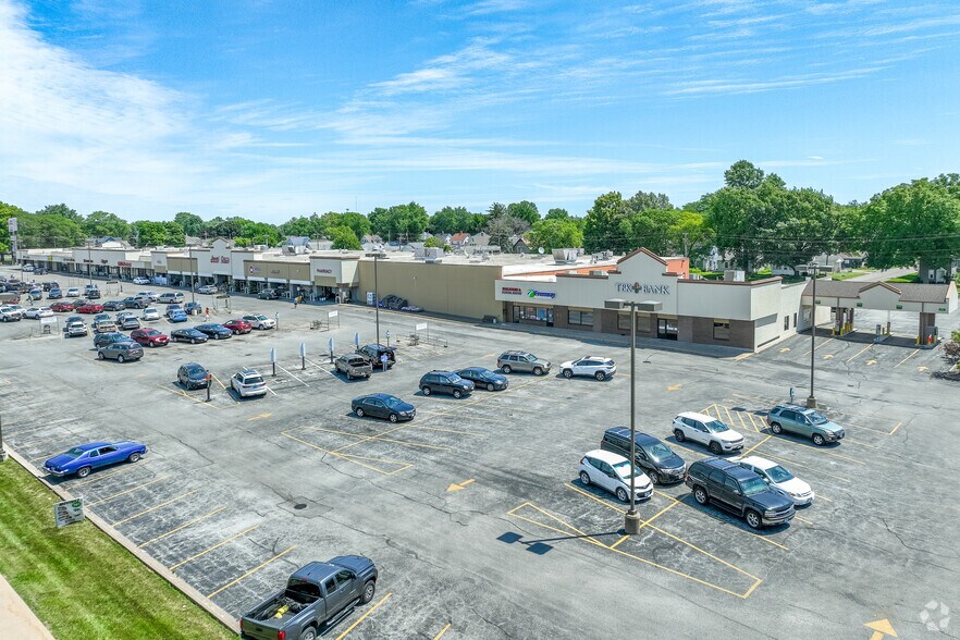 1994-2022 1st Street A, Moline, IL à louer - Aérien - Image 3 de 9
