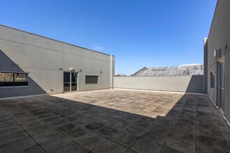 22-11 38th Ave, Long Island City, NY for lease Interior Photo- Image 2 of 6