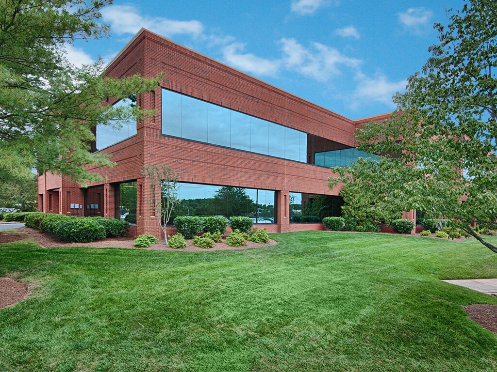 1200 Ridgefield Blvd, Asheville, NC for lease Building Photo- Image 1 of 9
