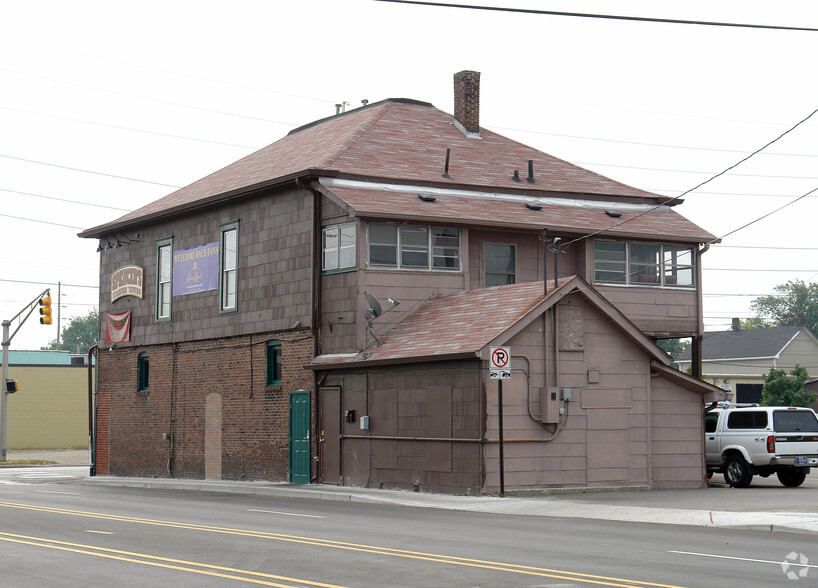 802 S West St, Indianapolis, IN for lease - Building Photo - Image 3 of 3