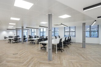 4 Roger St, Londres à louer Photo intérieure- Image 2 de 5