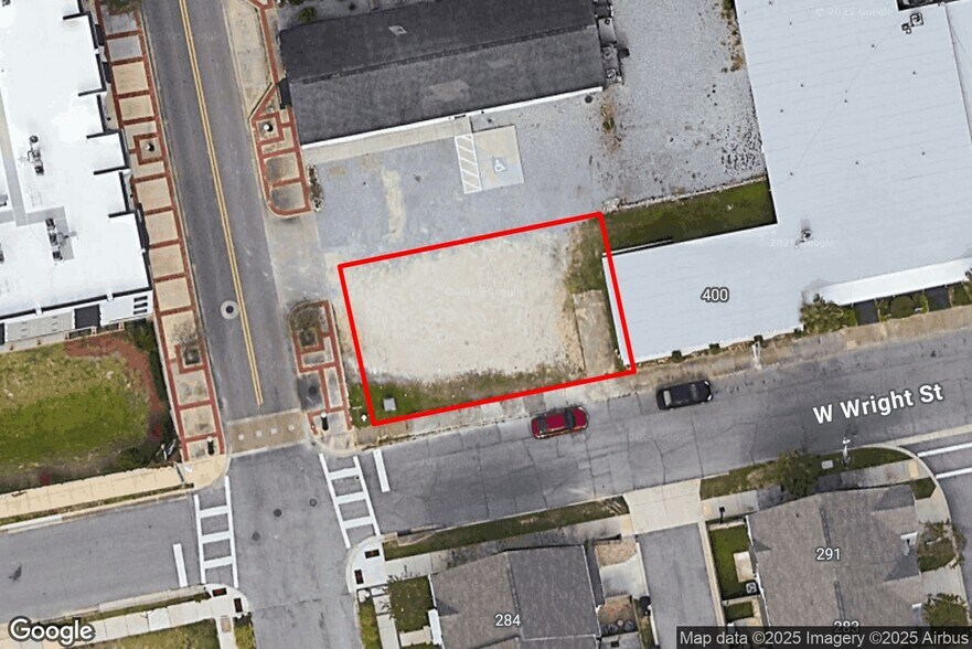 300 N Devilliers Street, Pensacola, FL for sale - Aerial - Image 2 of 2