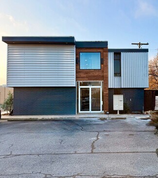 Plus de détails pour 2912 Lakeside Dr, Oklahoma City, OK - Bureau à louer