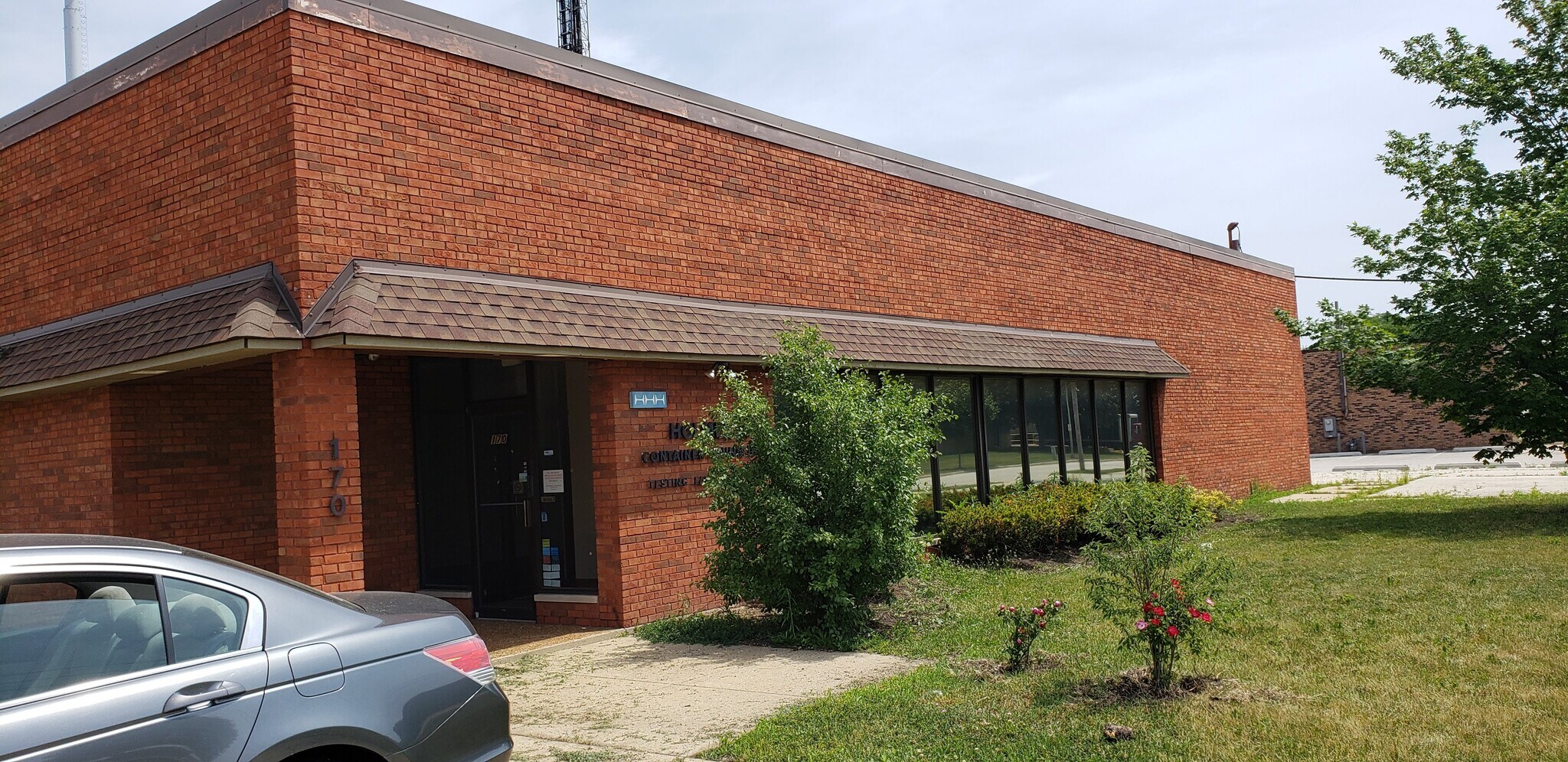 170 Shepard Ave, Wheeling, IL à louer Photo du bâtiment- Image 1 de 4