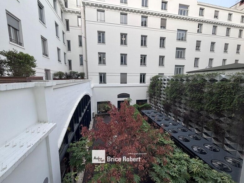 5 Place Jules Ferry, Lyon for lease - Building Photo - Image 3 of 9
