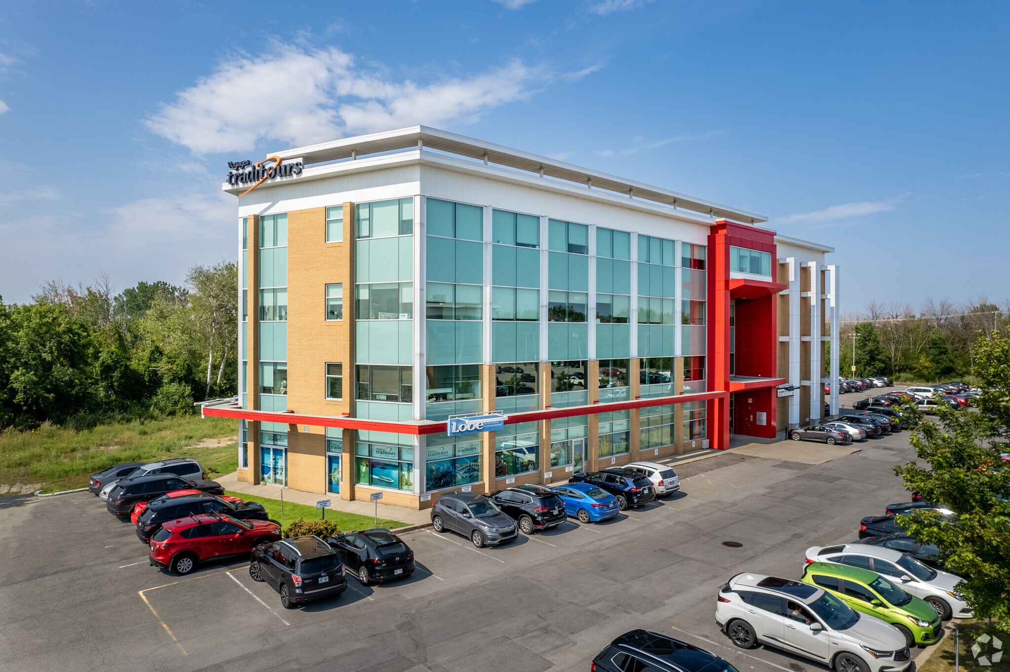 1575 Boul De L'avenir, Laval, QC à vendre Photo principale- Image 1 de 5