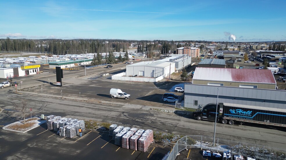 5625 4 Av, Edson, AB for sale - Aerial - Image 3 of 34