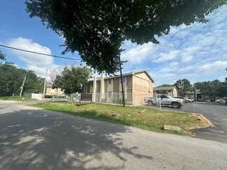 Plus de détails pour 6321 E 9th St, Tulsa, OK - Multi-résidentiel à vendre