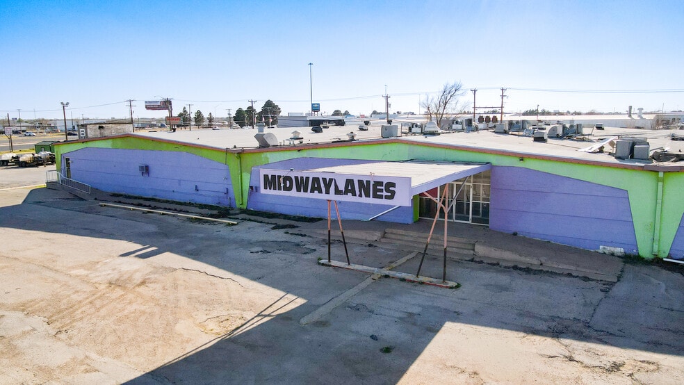 3920 W Wall St, Midland, TX for lease - Building Photo - Image 3 of 44