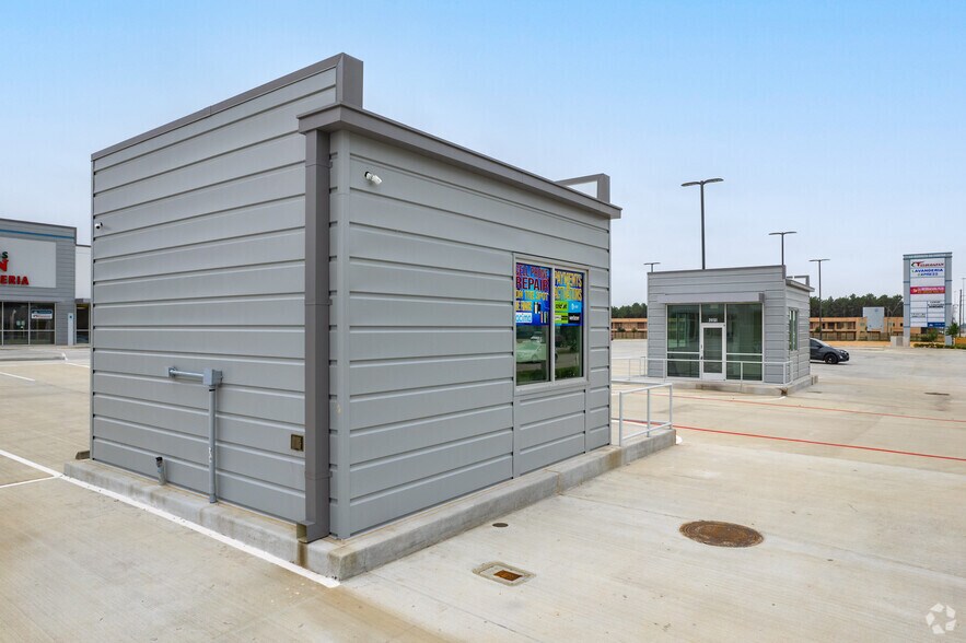 24151 Highway 59, Porter, TX à louer - Photo du bâtiment - Image 3 de 5