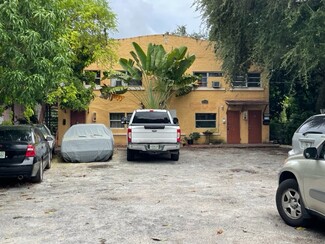 Plus de détails pour 6803 NW 3rd Ave, Miami, FL - Multi-résidentiel à vendre