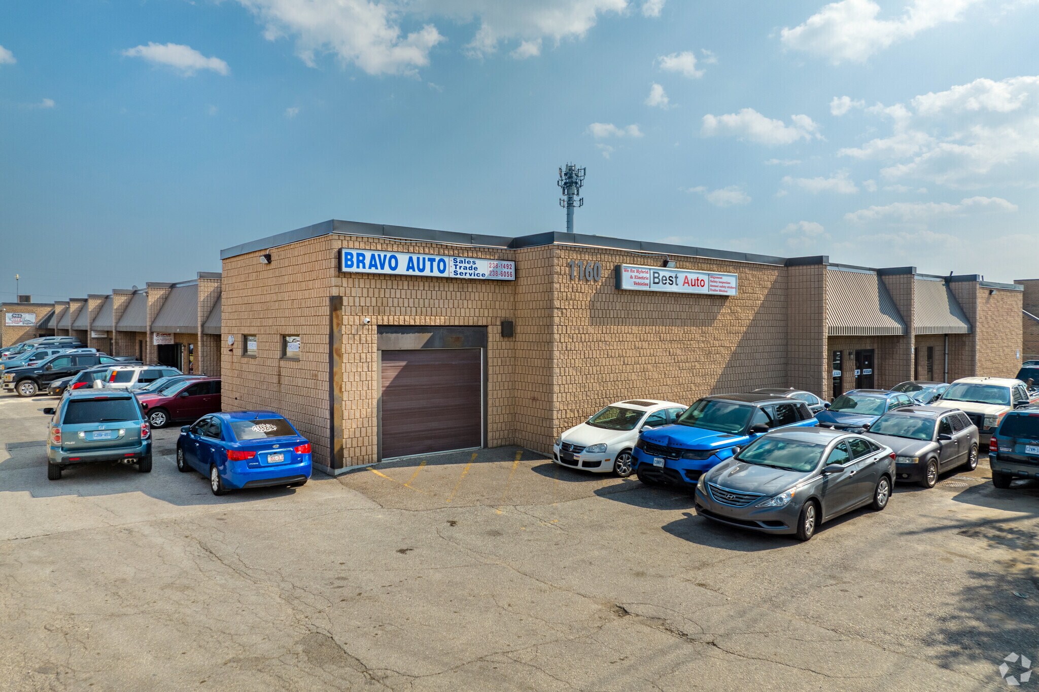 1160 Crestlawn Dr, Mississauga, ON for sale Building Photo- Image 1 of 1