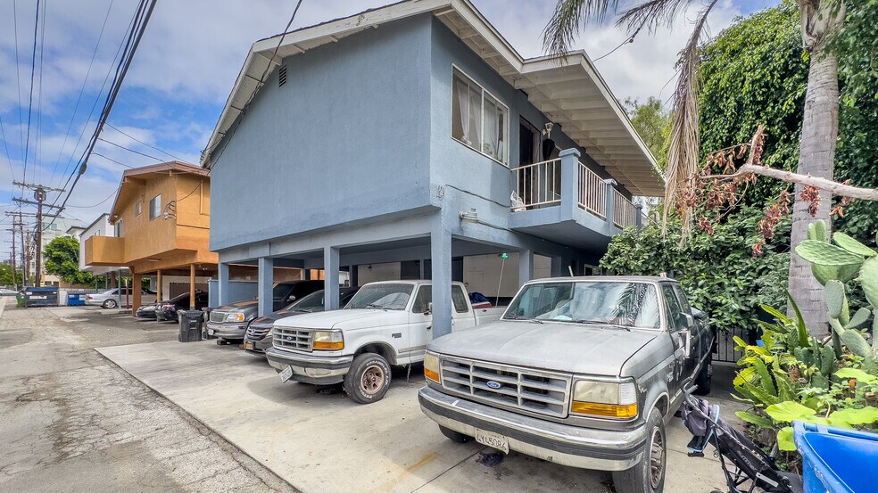 1837 Beloit Ave, Los Angeles, CA à vendre - Photo du bâtiment - Image 3 de 22