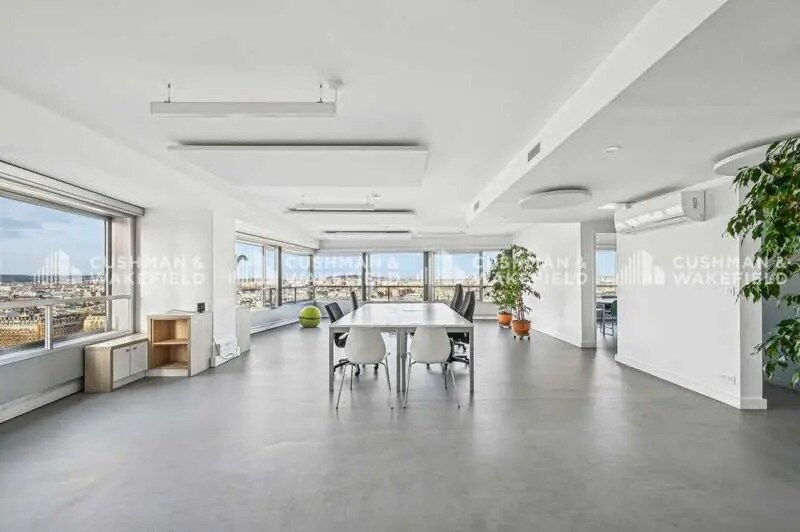 21-25 Quai André Citroën, Paris for lease - Interior Photo - Image 2 of 17