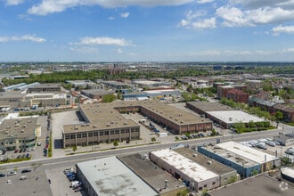 9175-9225 Boul Langelier, Montréal, QC - Aérien  Vue de la carte