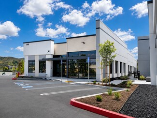 Plus de détails pour 810 Patriot Dr, Moorpark, CA - Bureau à vendre