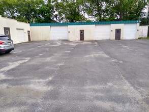 55 Community Pl, Long Branch, NJ for lease Interior Photo- Image 1 of 9