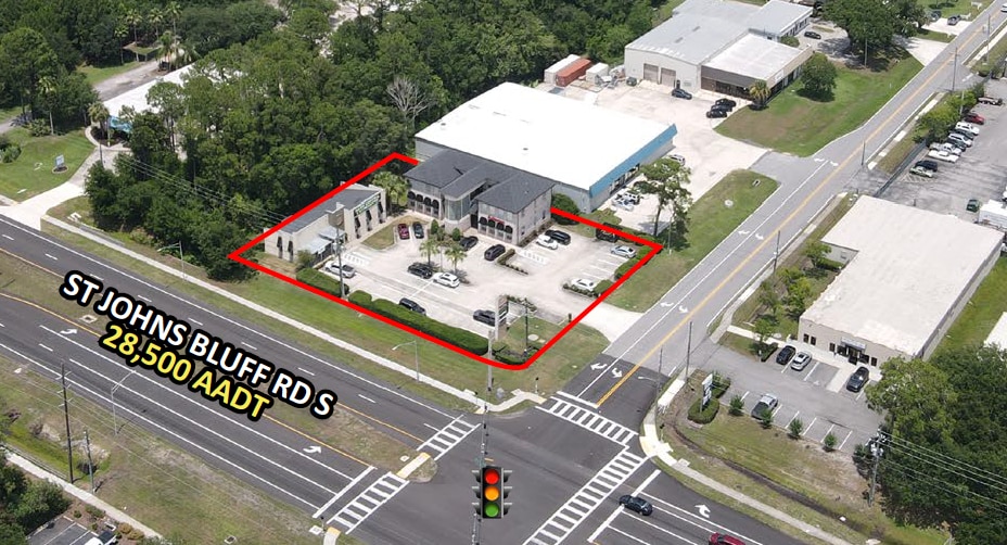 St. Johns Bluff Road Investment Sale portfolio of 2 properties for sale on LoopNet.ca - Building Photo - Image 2 of 7