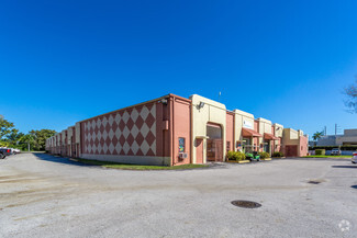 Plus de détails pour 12027-12068 SW 117th Ct, Miami, FL - Industriel à louer