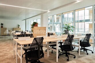 30-34 Rue Laffitte, Paris for lease Building Photo- Image 1 of 1