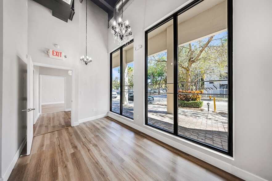 17225 S Dixie Hwy, Palmetto Bay, FL for lease - Building Photo - Image 3 of 27