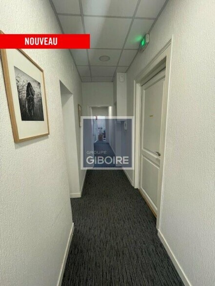 Office in Rennes for lease - Interior Photo - Image 3 of 4