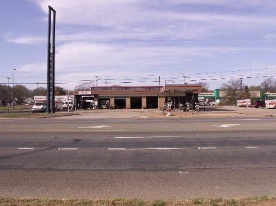 The Local Car Washes portfolio of 2 properties for sale on LoopNet.ca - Primary Photo - Image 2 of 2