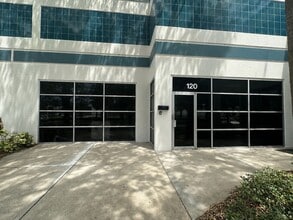 9777 Satellite Blvd, Orlando, FL à louer Photo intérieure- Image 2 de 9