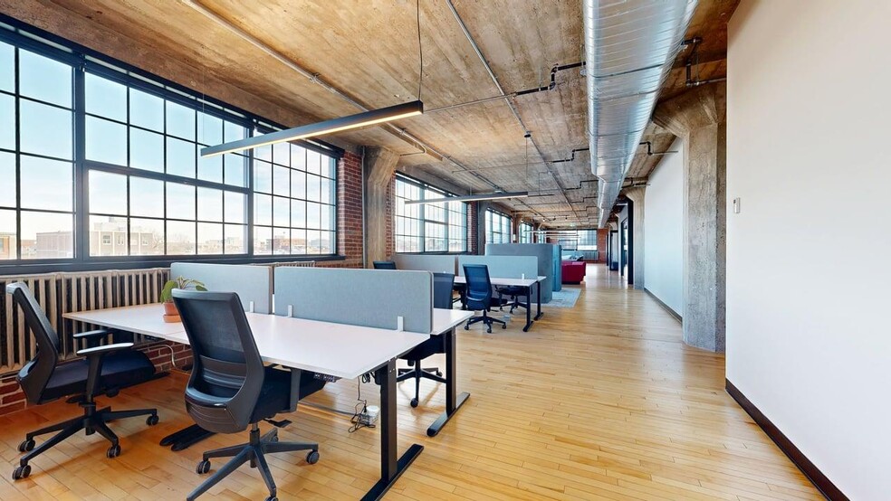 400 Av Atlantic, Montréal, QC for lease - Interior Photo - Image 3 of 16