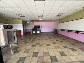 5750 Davis Blvd, North Richland Hills, TX for lease Interior Photo- Image 1 of 12