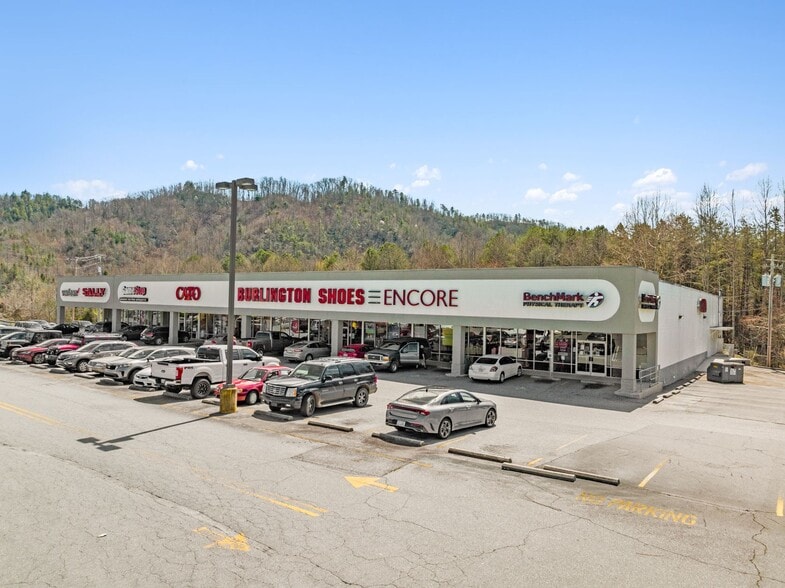 152 Rick Ramsey St, Murphy, NC for lease - Building Photo - Image 2 of 7