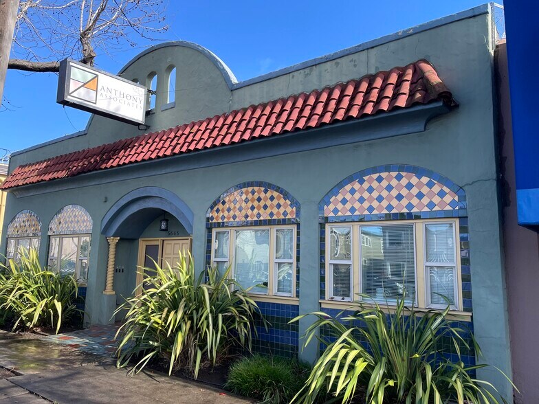 5666 Telegraph Ave, Oakland, CA à louer - Photo du bâtiment - Image 3 de 34