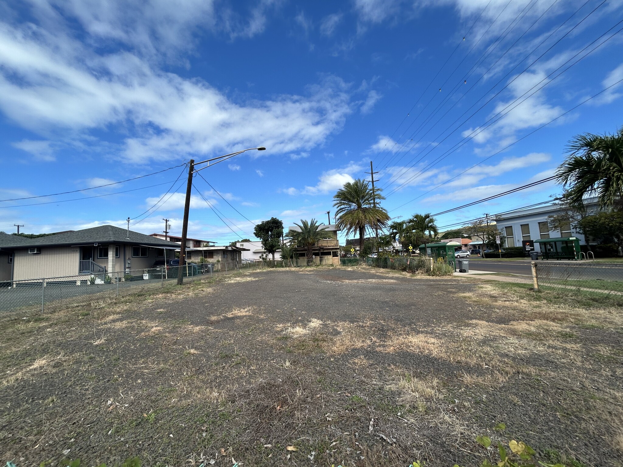 9894 Kaumualii Hwy, Waimea, HI for lease Building Photo- Image 1 of 6