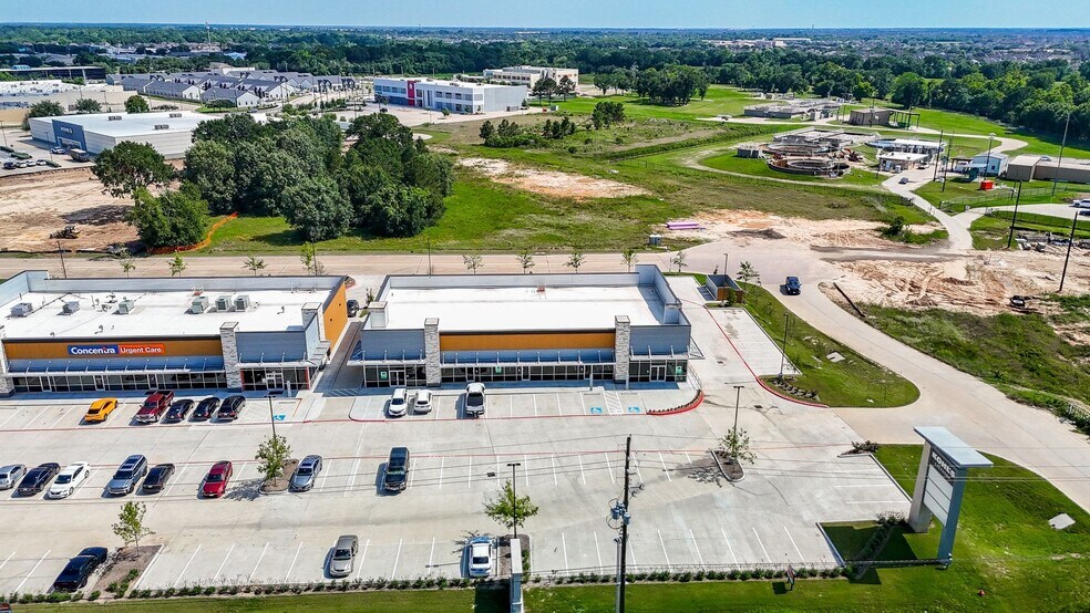 I-10 & Pin Oak Rd, Katy, TX à louer - Photo du bâtiment - Image 2 de 5