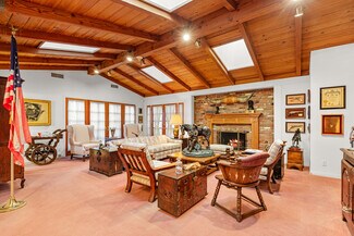 Plus de détails pour 4383 Colfax Ave, Studio City, CA - Bureau à vendre