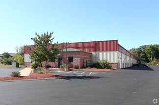 Plus de détails pour 200 Old County Cir, Windsor Locks, CT - Local d'activités, Industriel à louer