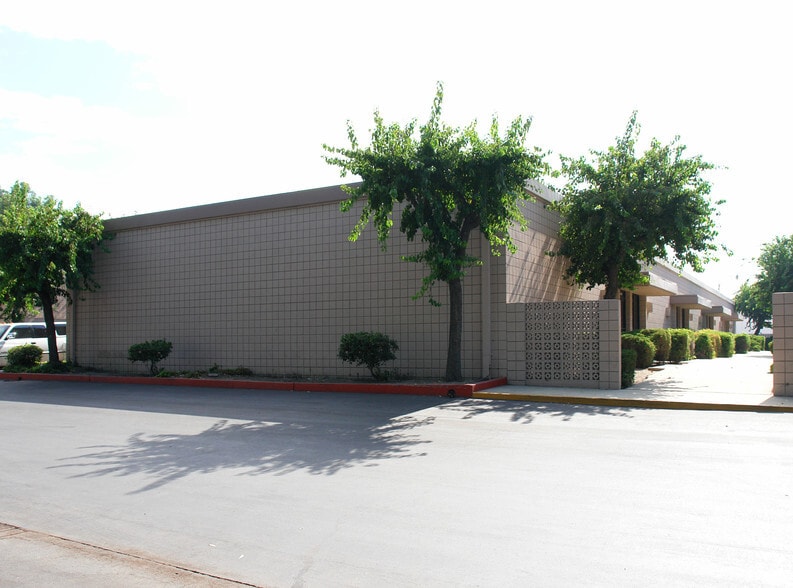 4603 Brooks St, Montclair, CA for sale - Building Photo - Image 3 of 6