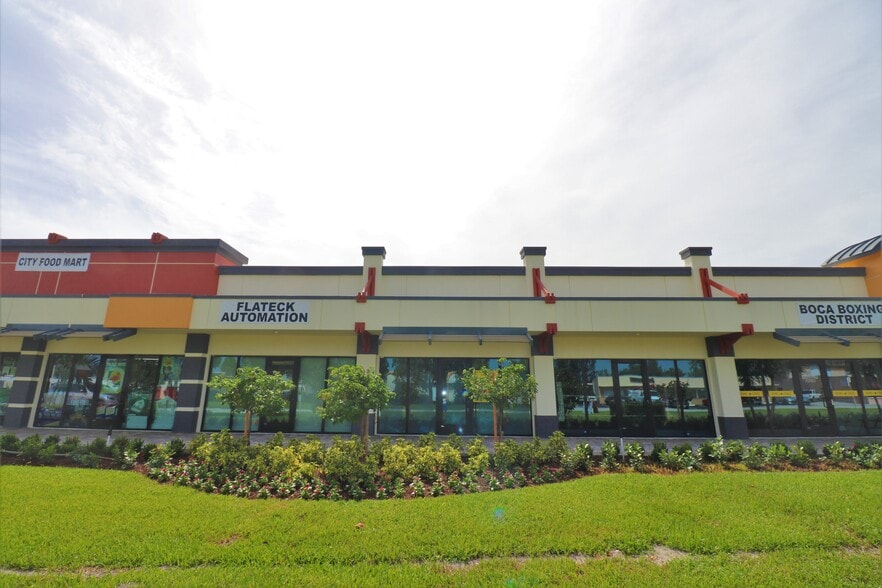 5400 Dixie Hwy, Boca Raton, FL à louer - Photo du bâtiment - Image 2 de 3