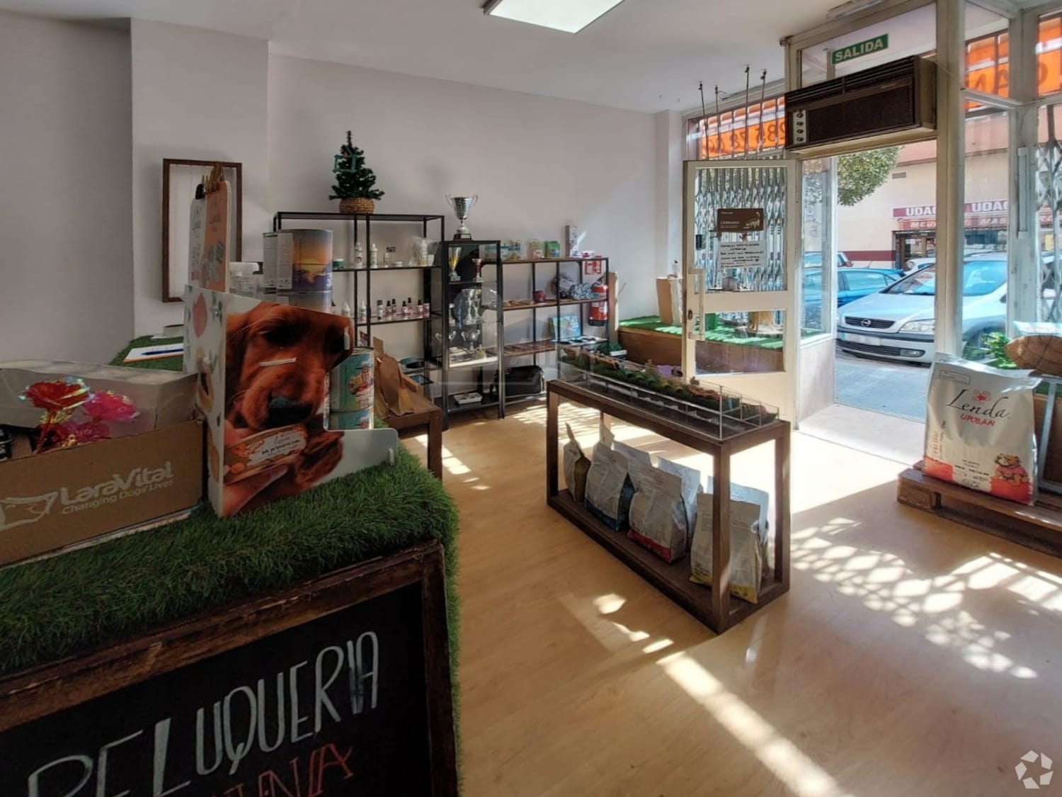 Multifamily in San Fernando de Henares, Madrid for sale Interior Photo- Image 1 of 2