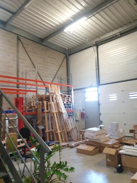 Office in Montpellier for lease - Interior Photo - Image 2 of 12