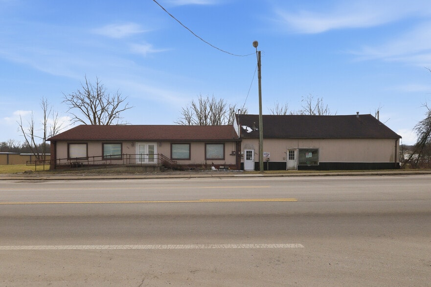 400 Ashland Rd, Mansfield, OH for sale - Primary Photo - Image 1 of 33