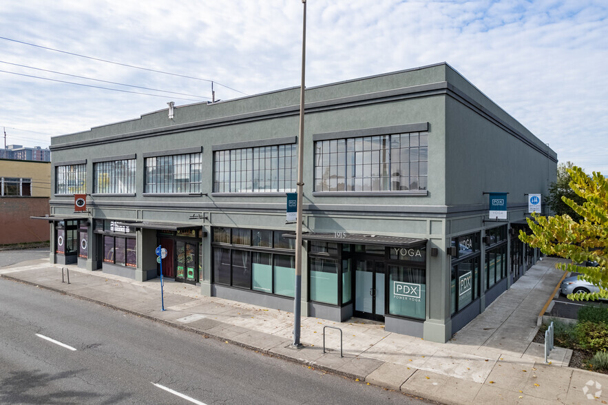 1905-1915 NE M L King Blvd, Portland, OR for lease - Building Photo - Image 3 of 5