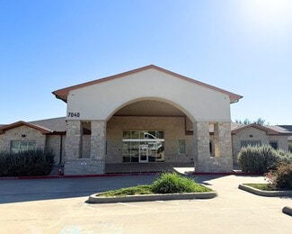 Plus de détails pour 7040 Independence Pky, Frisco, TX - Commerce de détail à vendre