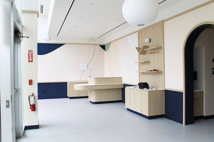 19 Post Rd E, Westport, CT à louer - Photo du bâtiment - Image 3 de 7