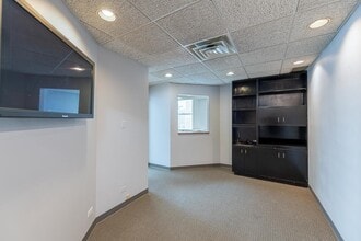 30 N Michigan Ave, Chicago, IL for lease Interior Photo- Image 2 of 12